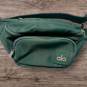 ALO Yoga Green Clutch Wristlet